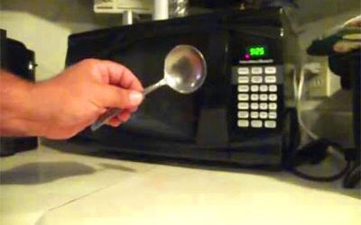 Is It Safe To Put A Metal Spoon In The Microwave?