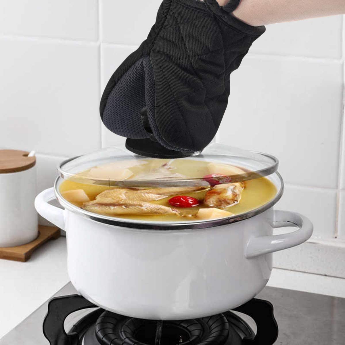How to safely handle and cook with hot pots and pans