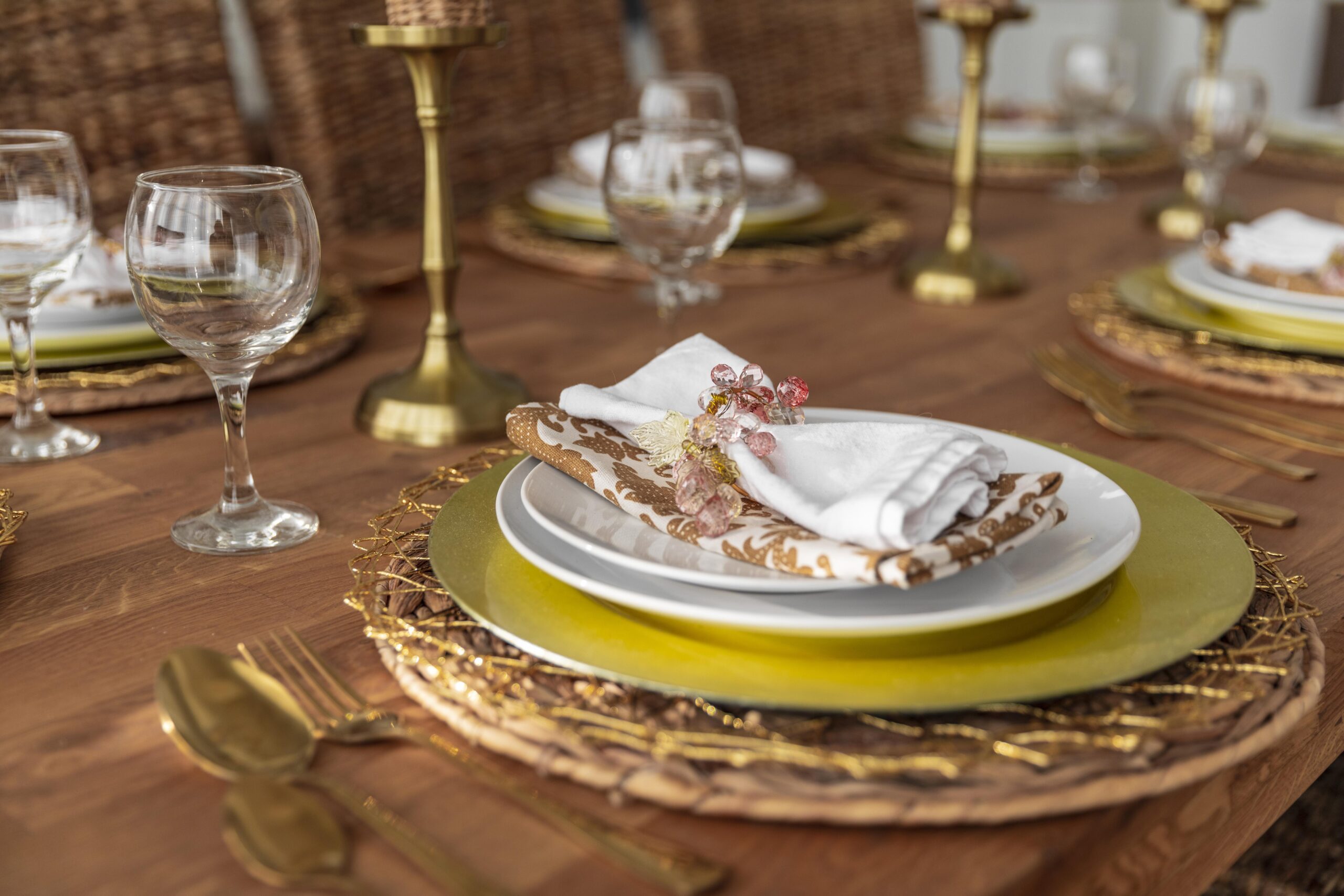 Plates and Napkins Placed in American Style Table Setting