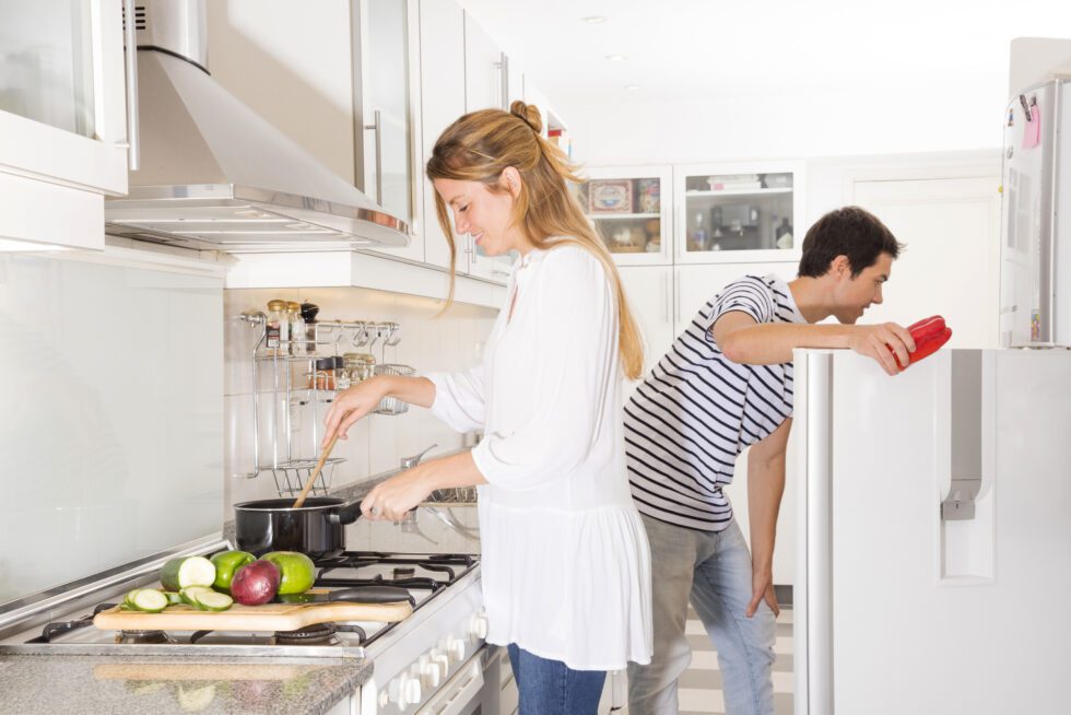 11 Personal Protective Equipment for Cooking in Home kitchen - Spoon Wiki